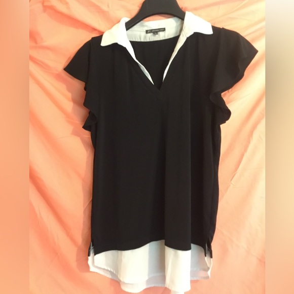 2/$20 Layered look black & white pull on, Size M - Picture 3 of 8